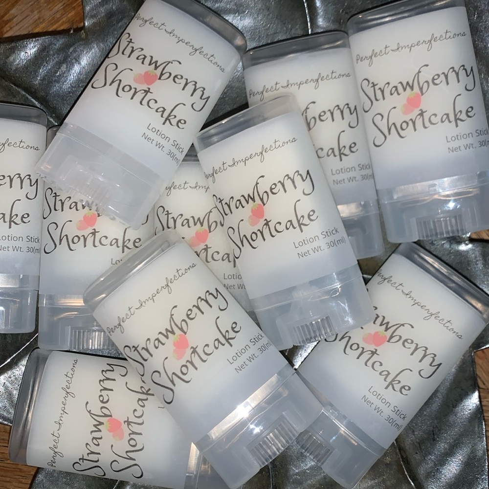 Only 2 left Handmade Strawberry Shortcake Lotion Stick - Picture 5 of 10